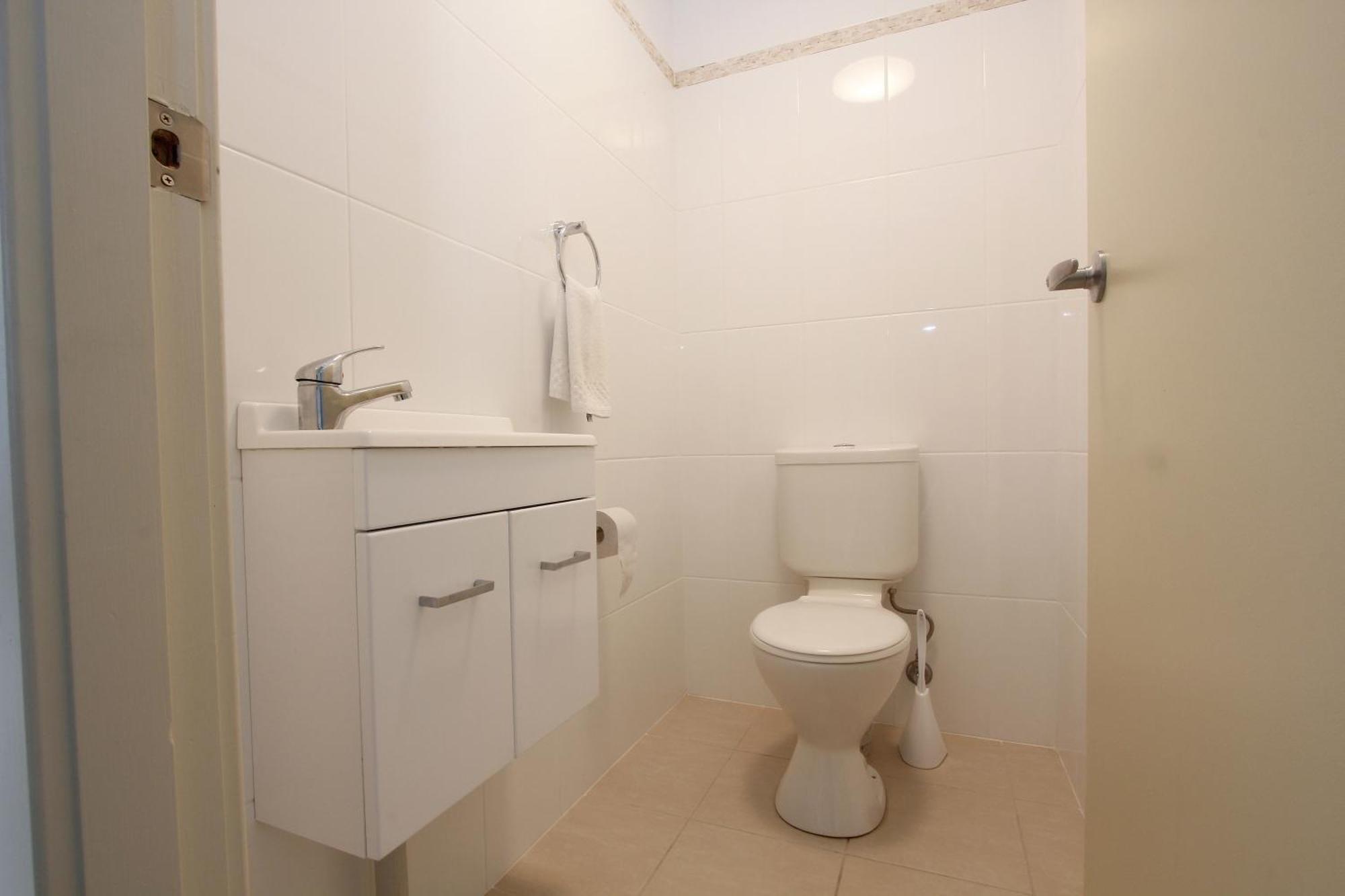 Windang Tourist Park Hotel Room photo